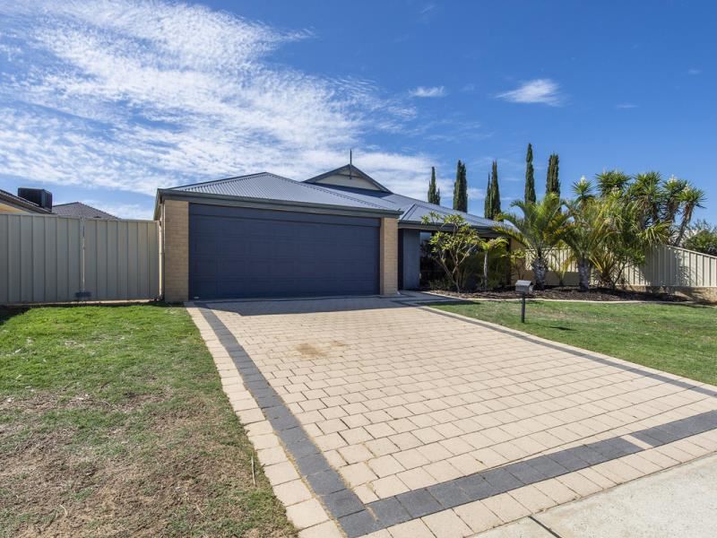 47 Yindana Boulevard, Lakelands