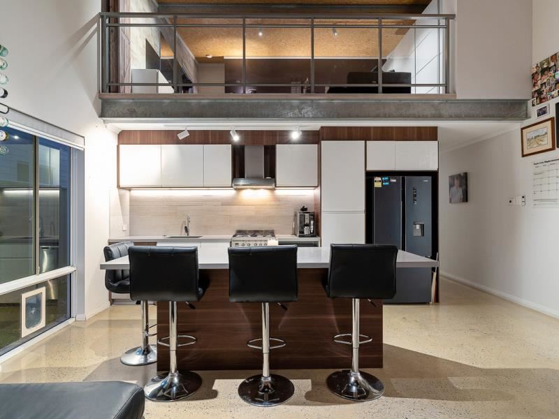 101 Aurea Boulevard, Golden Bay