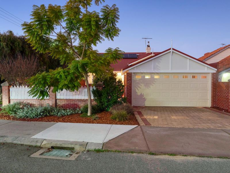 164 Eighth Avenue, Inglewood WA 6052