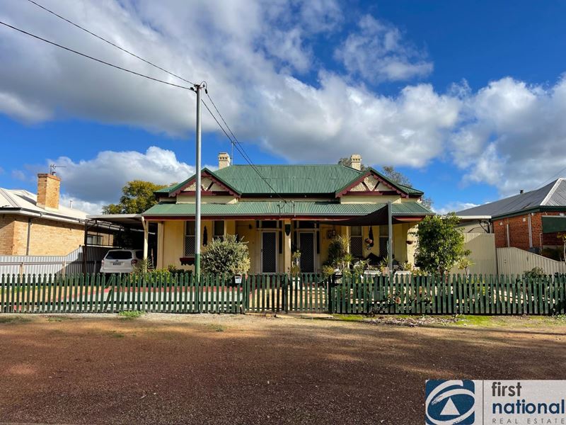 10 Charles Street, Northam WA 6401