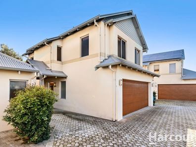 3/4 Stewart Street, Mandurah WA 6210