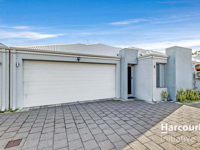 42B Derrington Crescent, Balga