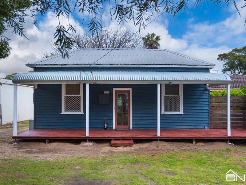 6 Fifth Road, Armadale