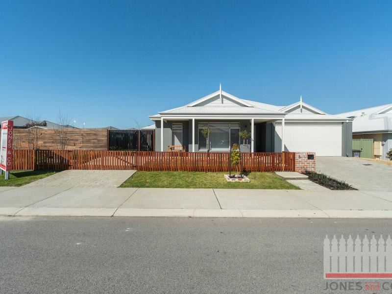 5 Weenit Road, Ellenbrook WA 6069