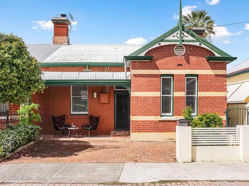 10 Moir Street, Perth
