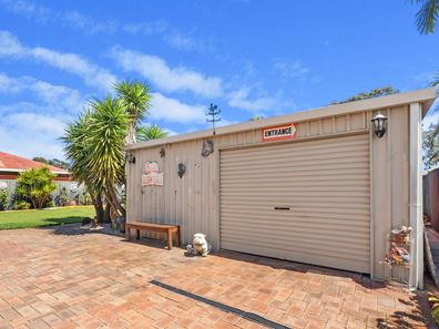 13 Oakajee Court, Gosnells WA 6110