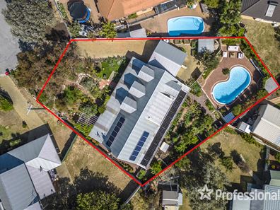 10 Birnam Court, Yanchep WA 6035