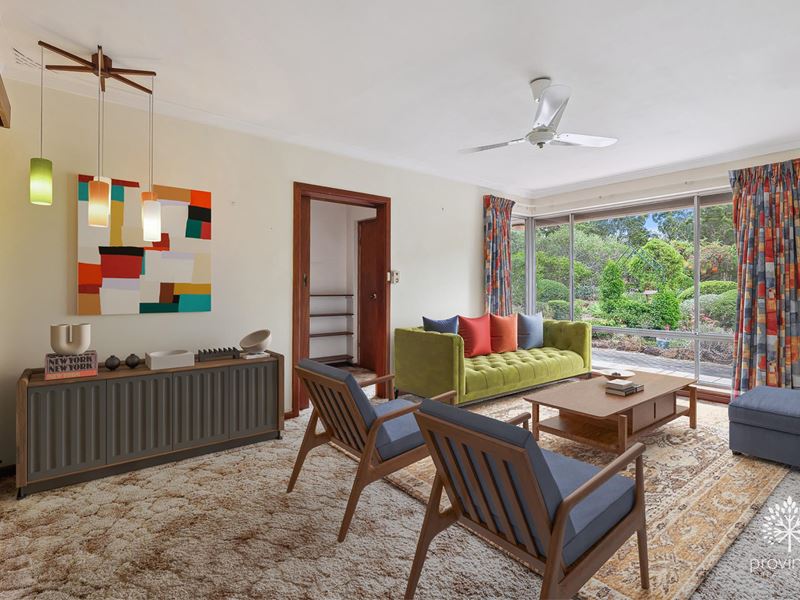 50 Sanderson Road, Lesmurdie