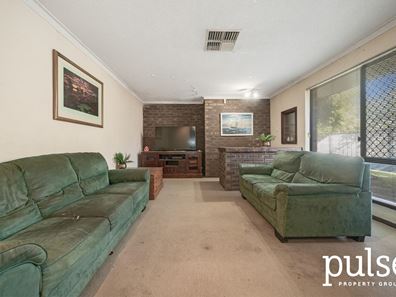 1 Dorre Court, Shelley WA 6148