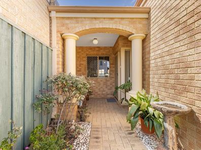 12B Blackfriars Road, Joondalup WA 6027