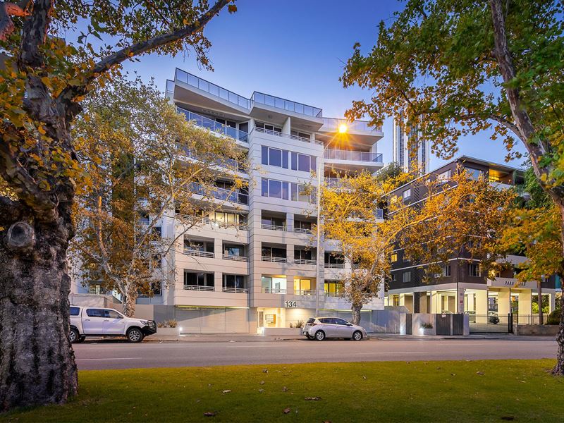 5/134 Mounts Bay Road, Perth
