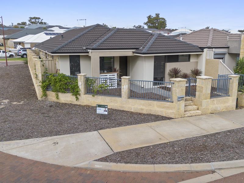 257 Pebble Beach Boulevard, Meadow Springs