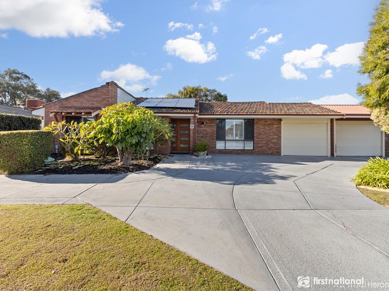 36 Findlay Road, Leeming WA 6149