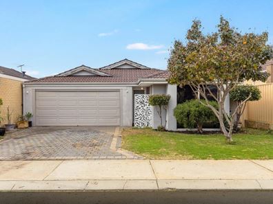 14 Renton Way, Bertram WA 6167