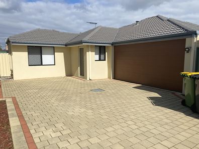 9B Churchdown Street, Thornlie WA 6108