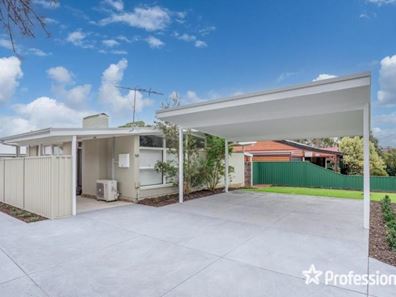 1/59 Schruth Street, Kelmscott WA 6111