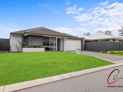 11 Magos Way, Aveley WA 6069