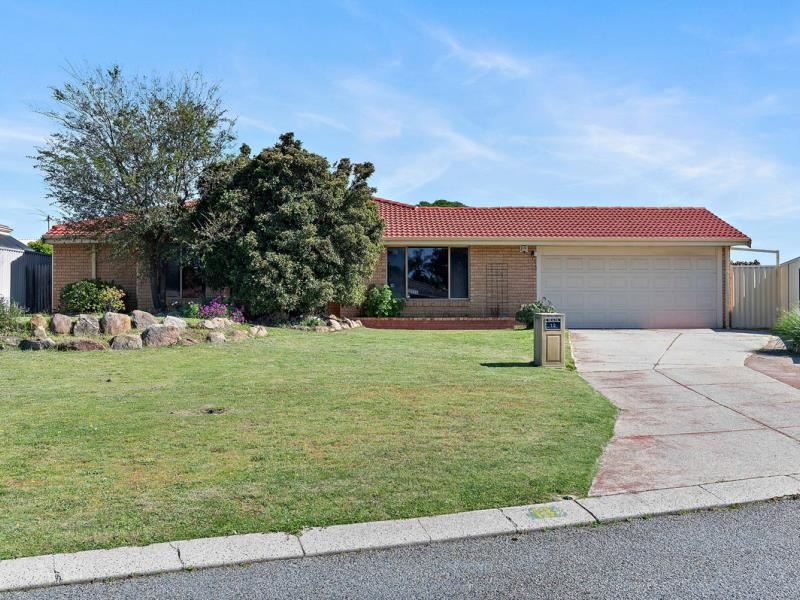 13 Redgum Court, Thornlie WA 6108