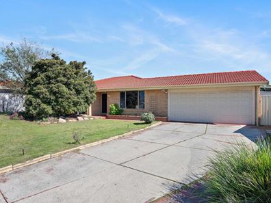 13 Redgum Court, Thornlie WA 6108