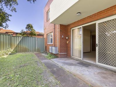 1/1 Rookwood St, Mount Lawley WA 6050