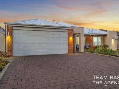 75 Barbarossa Drive, Caversham WA 6055