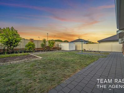 75 Barbarossa Drive, Caversham WA 6055