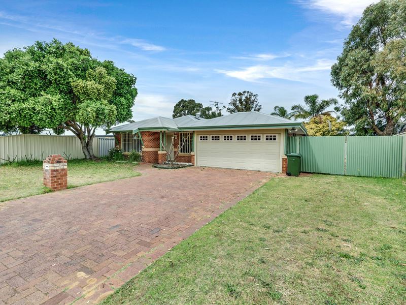 9 Wattle Bird Way, Greenfields WA 6210