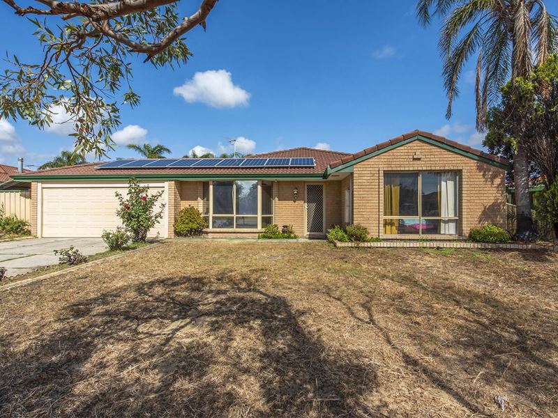 16 Bonnydoon  Court, Cooloongup WA 6168