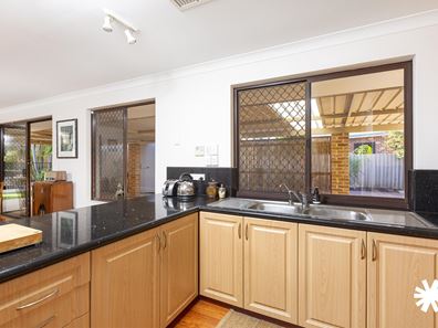 58 Fitzroy Road, Rivervale WA 6103