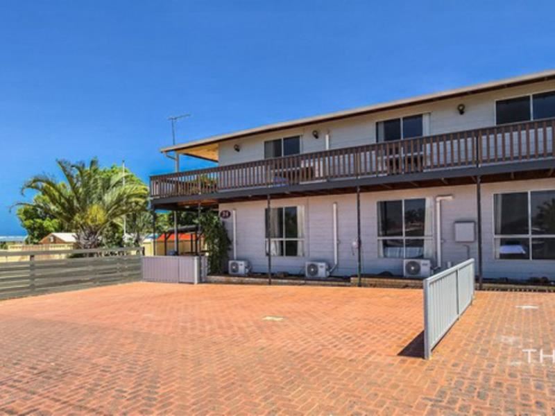 24 Patrick Crescent, Kalbarri