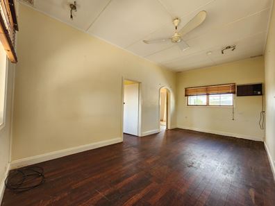 2 Orr Street, Carnarvon WA 6701