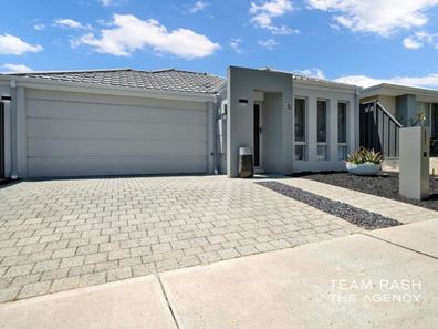 59 Leschenault Loop, Banksia Grove WA 6031