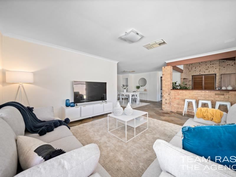 4 Pan Close, Morley WA 6062
