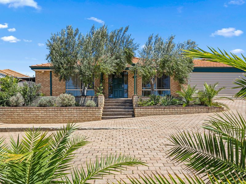299 Hamilton Road, Coogee WA 6166