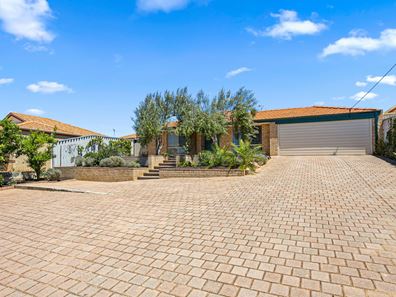 299 Hamilton Road, Coogee WA 6166