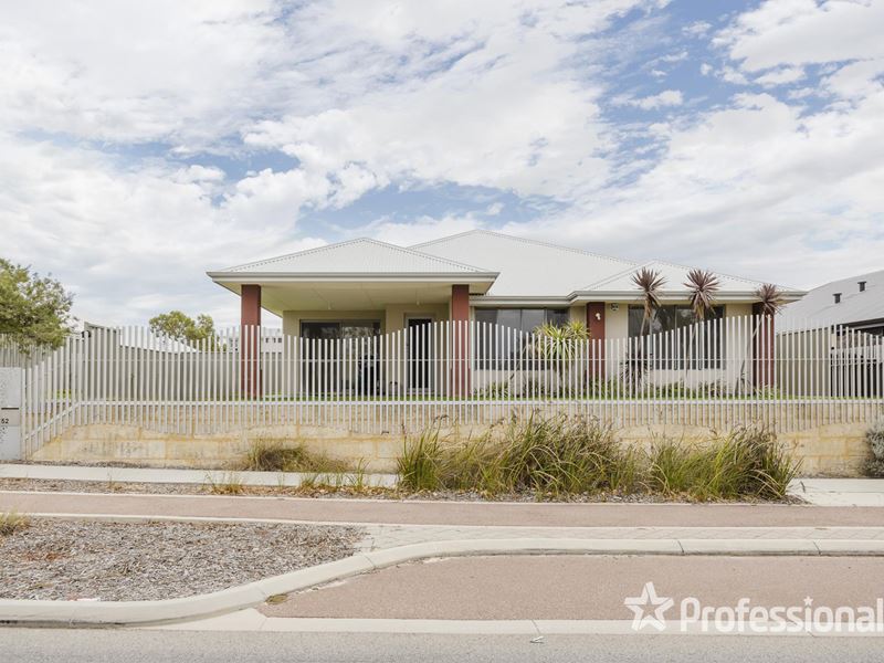 52 Cinnabar Drive, Eglinton WA 6034