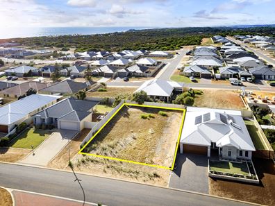 13 Moorings Loop, Sunset Beach WA 6530