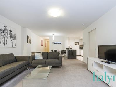 72/143 AdelaideTerrace, East Perth WA 6004