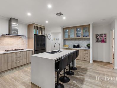 3A Curtis Road, Melville WA 6156