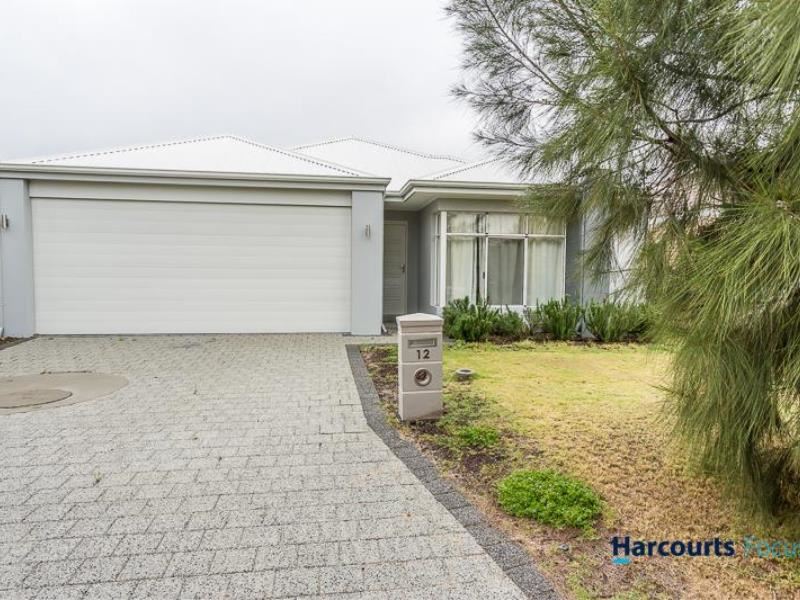 12 Jindabyne Street, Hilbert WA 6112