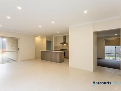 12 Jindabyne Street, Hilbert WA 6112