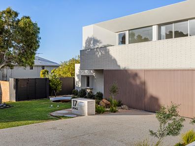 17 Spence Street, Trigg WA 6029