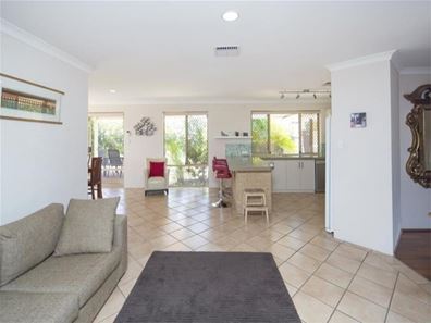 24 Kutcharo Crescent, Joondalup WA 6027