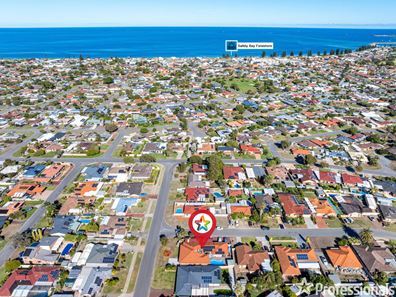 9 Caribbean Drive, Safety Bay WA 6169