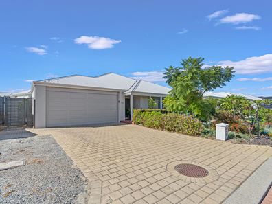 42 Skylark Loop, Erskine WA 6210