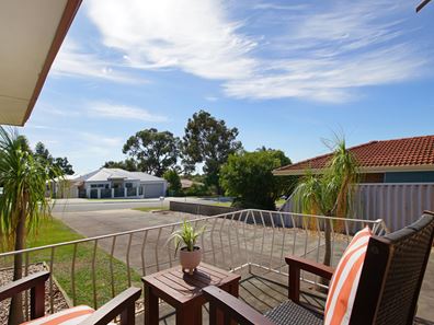 29 Davies Crescent, Kardinya WA 6163