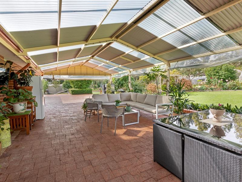 36 Greenwood Drive, Willyung WA 6330