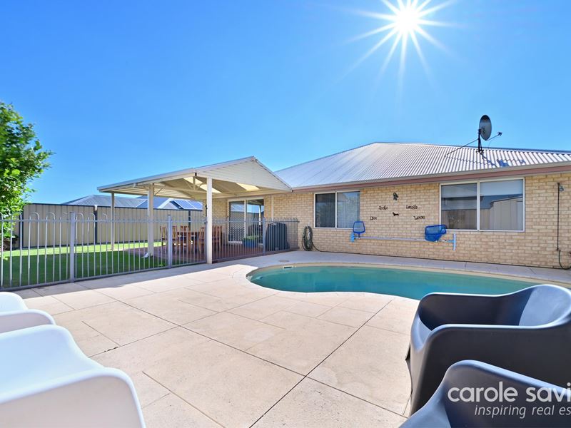 56 Clarkson Avenue, Tapping