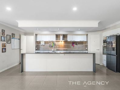 7 Portaferry Gardens, Ridgewood WA 6030