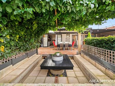 14 Drakeswood Road, Warwick WA 6024